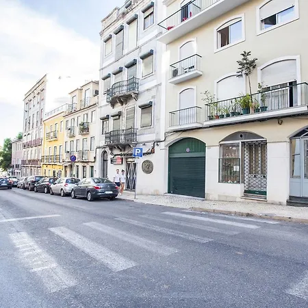 Lovelystay - Modern & Traditional In Sao Bento *